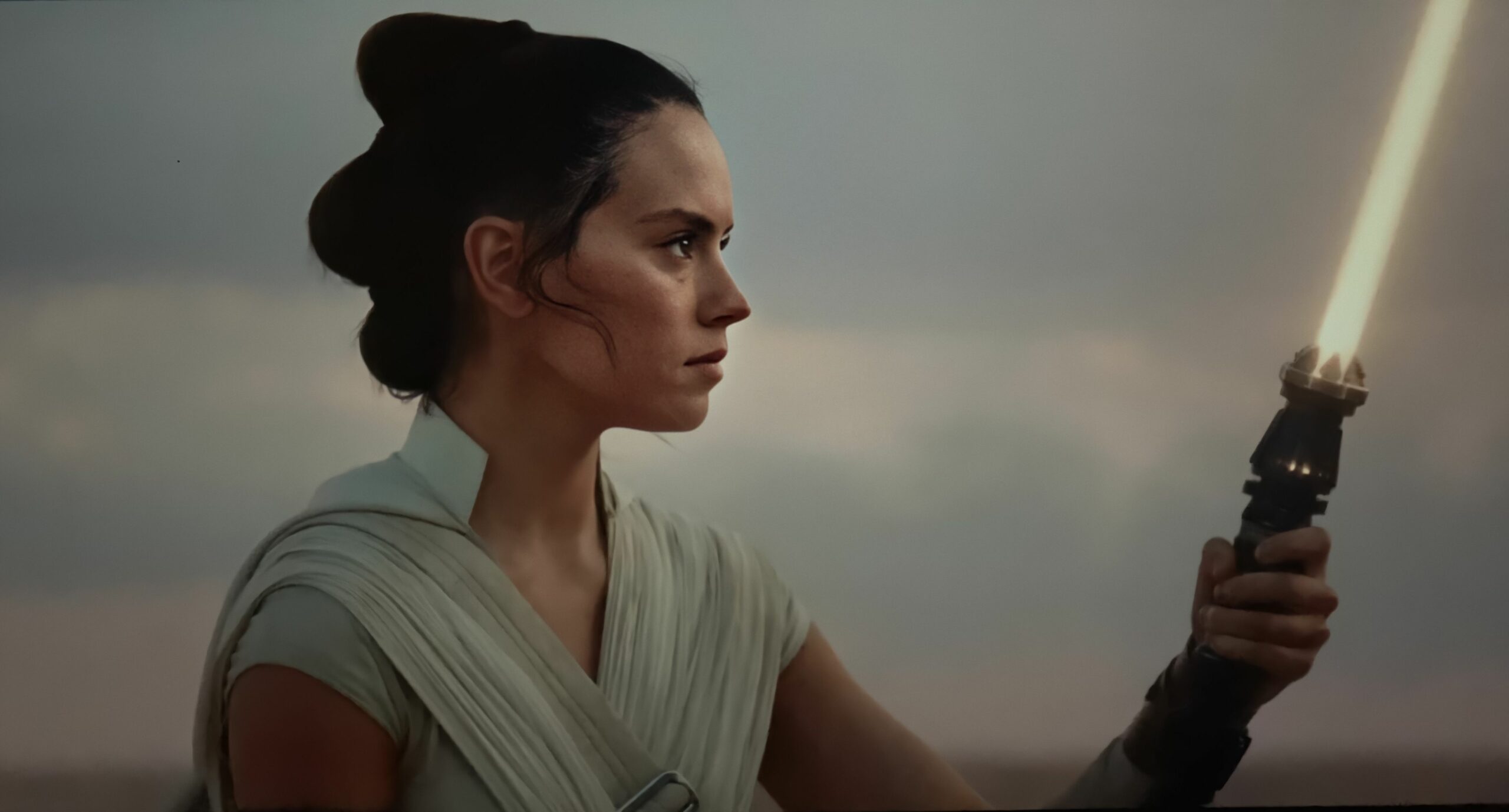 "I'll always be Rey," Teases Daisy Ridley on Possible Return