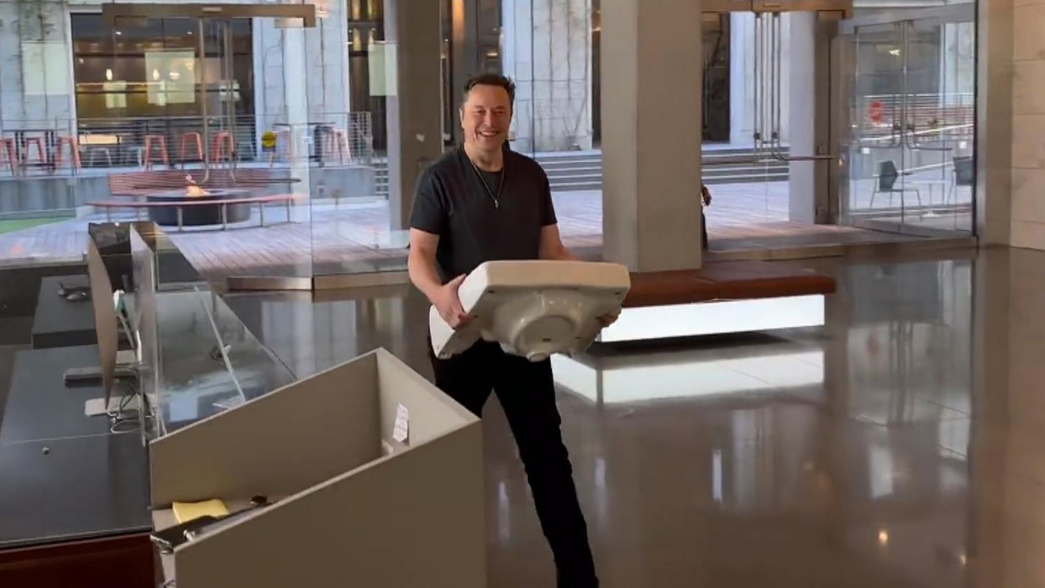 elon musk bathroom sink